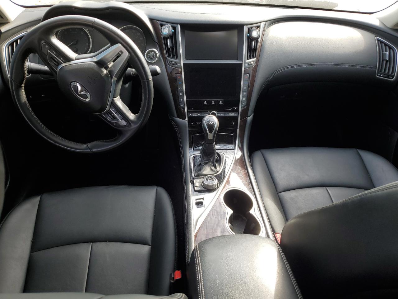 INFINITI Q50 Luxe Image 12
