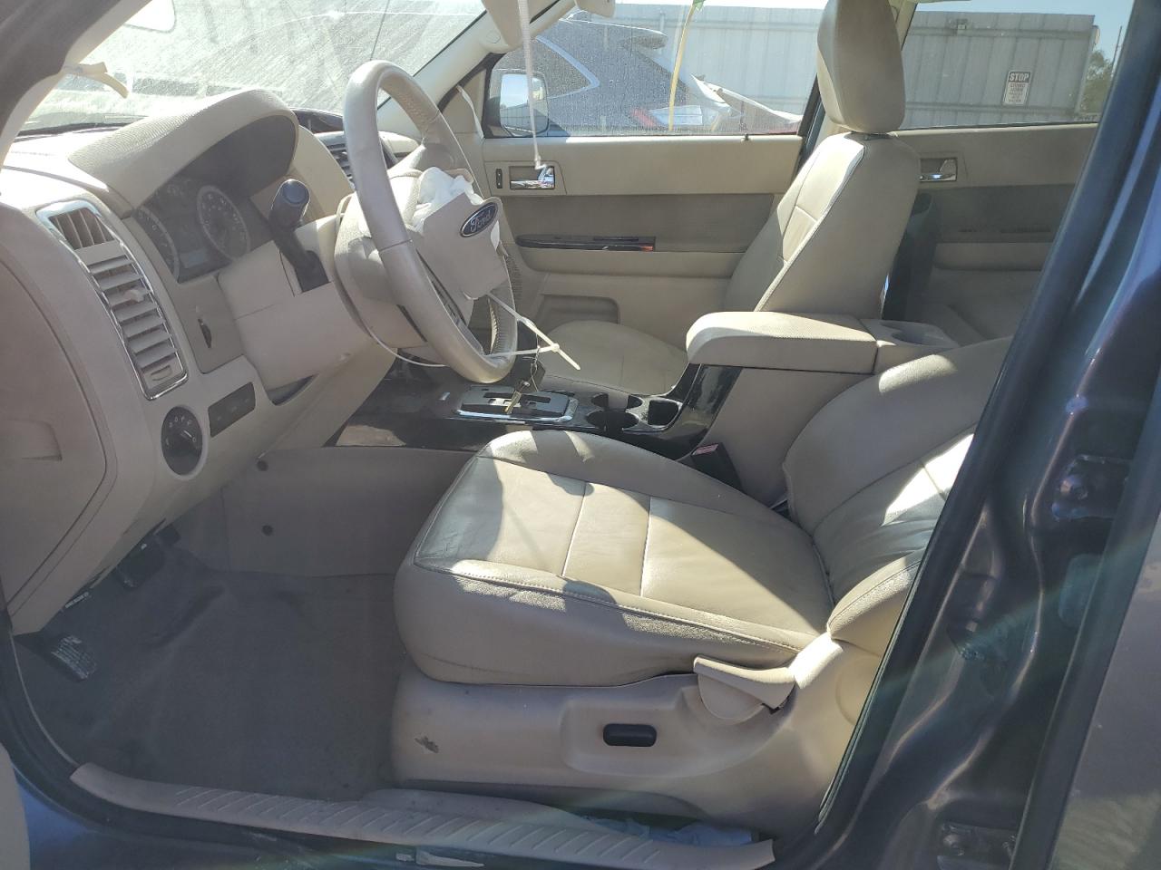 Ford Escape Limited Image 11