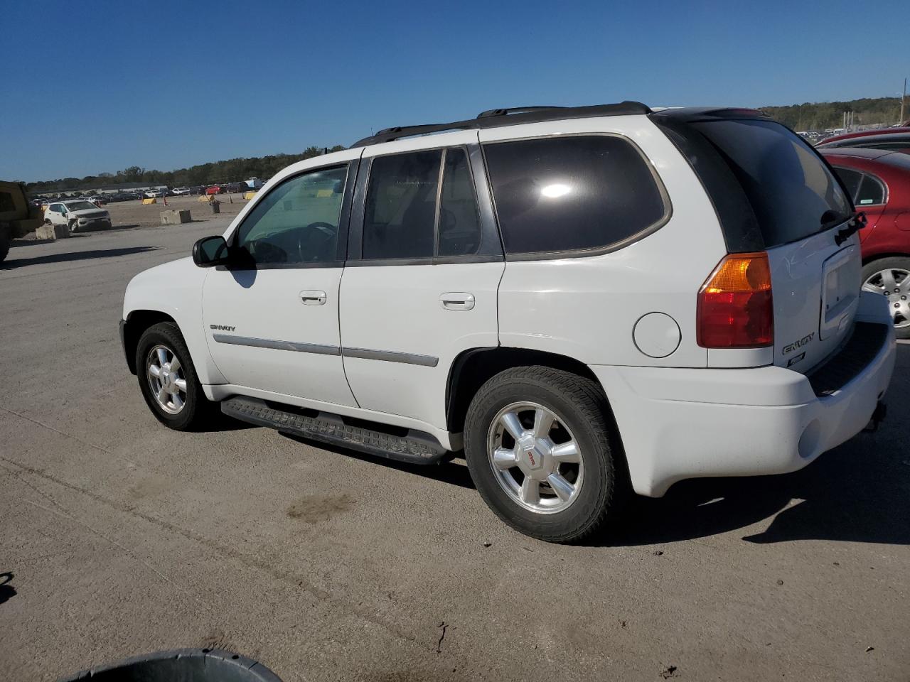 GMC Envoy Image 4