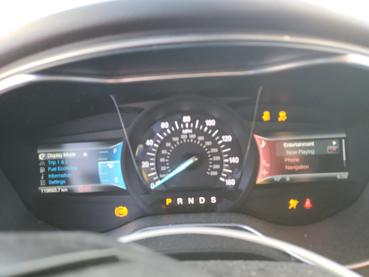 Ford Fusion Se Image 11