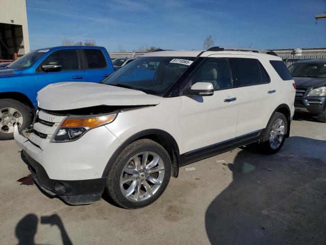  Salvage Ford Explorer
