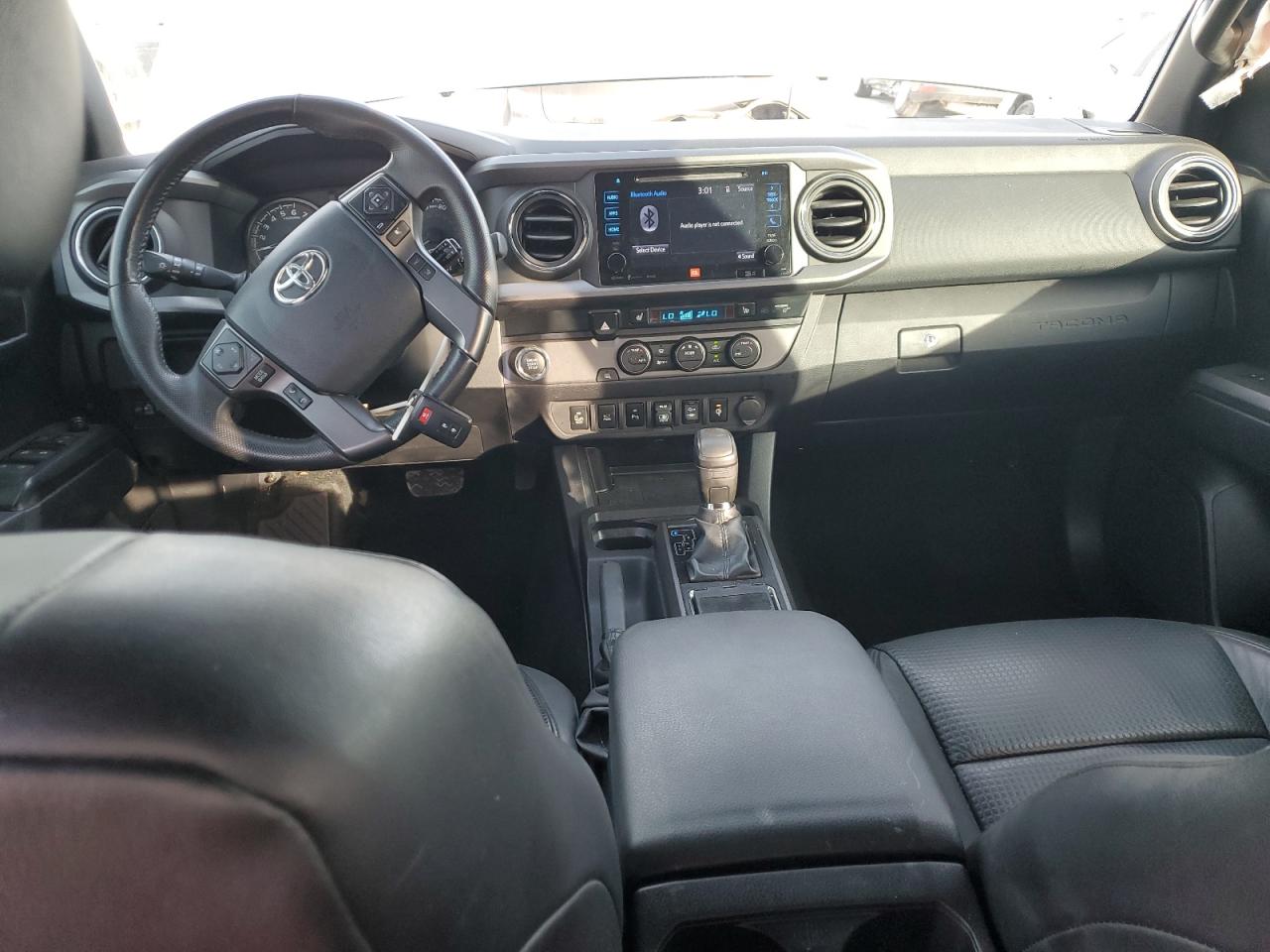 Toyota Tacoma Double Cab Image 6