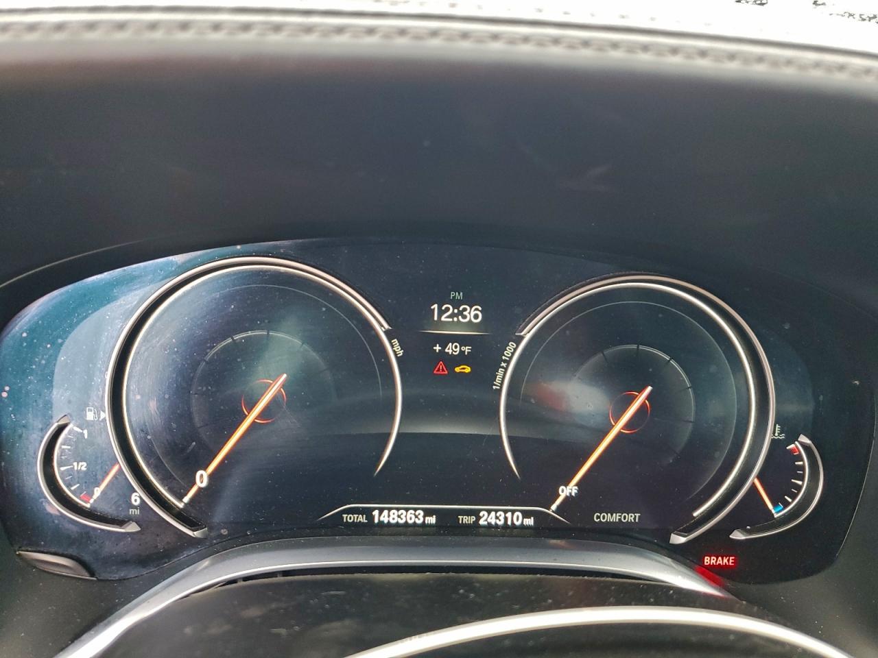 BMW 7 Series Xi Image 11