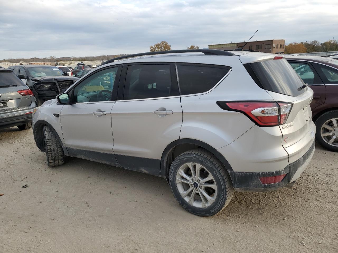 Ford Escape Se Image 3