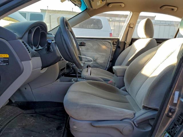 Kia Optima Lx Image 9