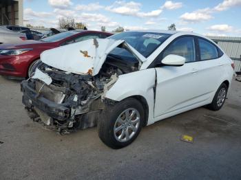  Salvage Hyundai ACCENT
