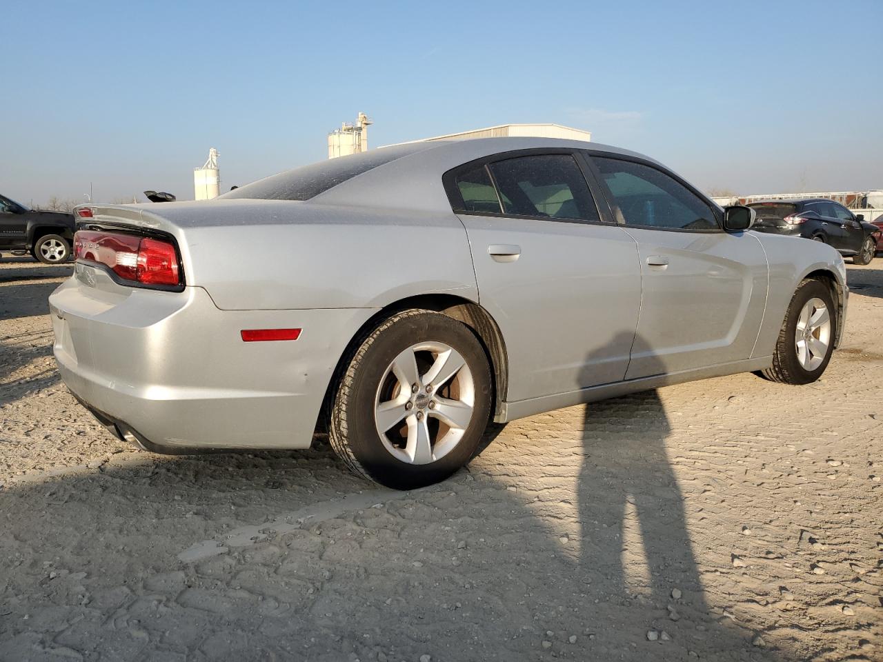 Dodge Charger Se Image 5