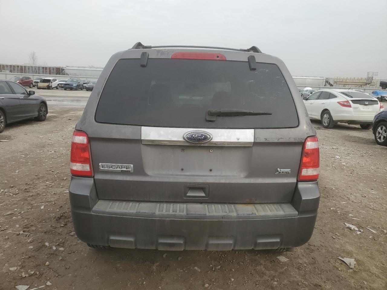 Ford Escape Limited Image 12
