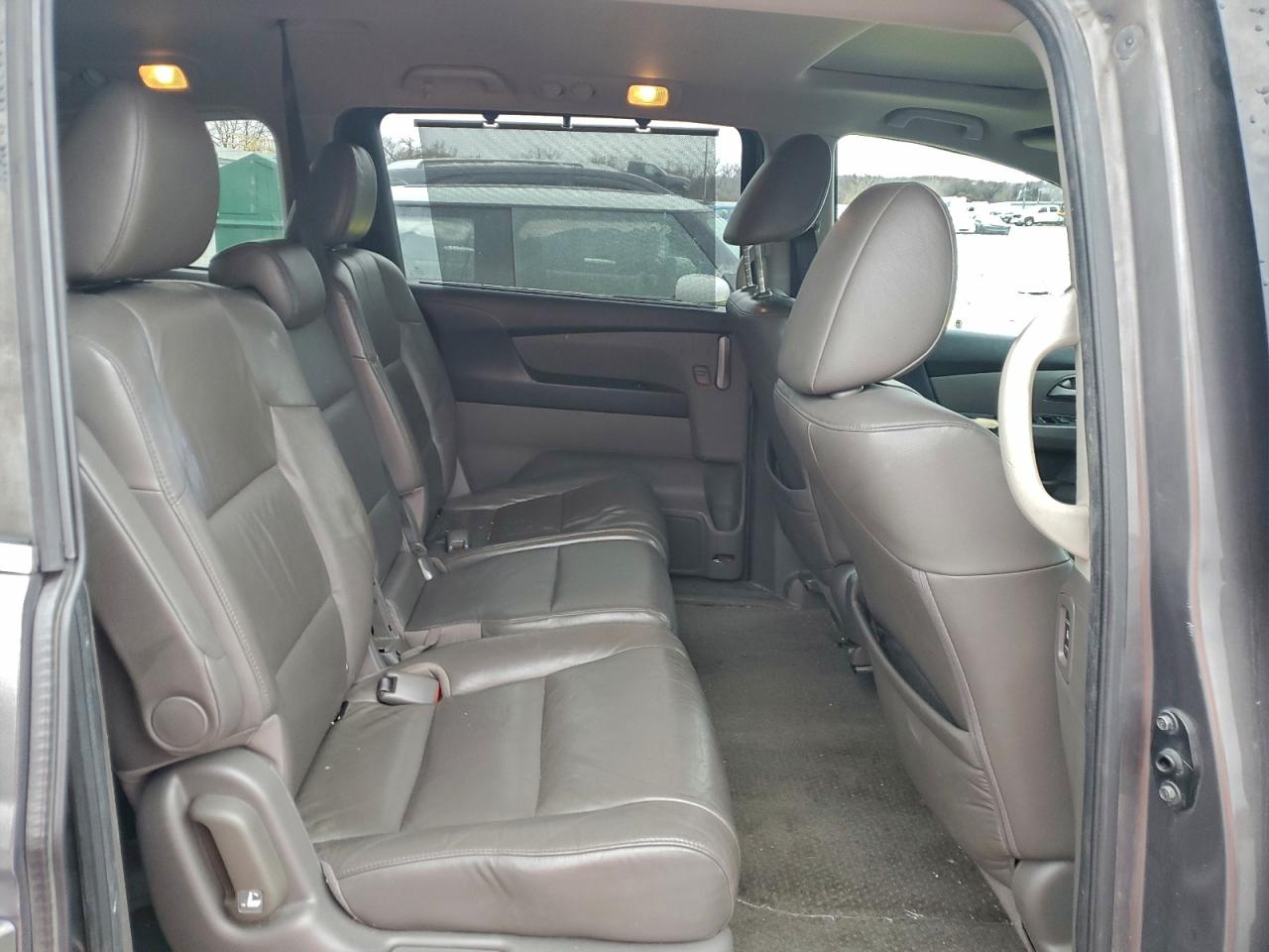 Honda Odyssey Exl Image 12