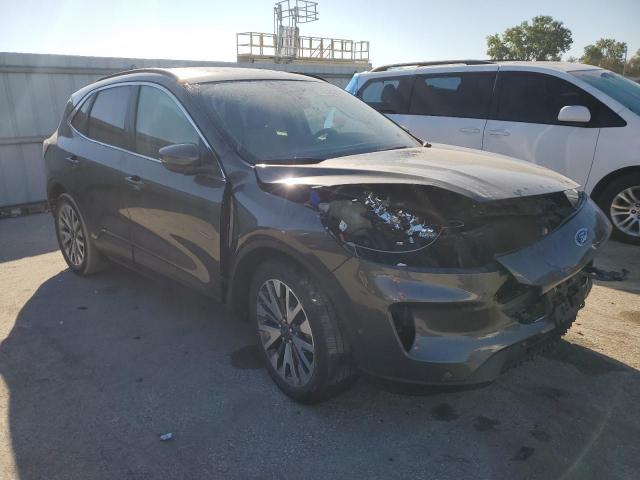 Ford Escape Titanium Image 3