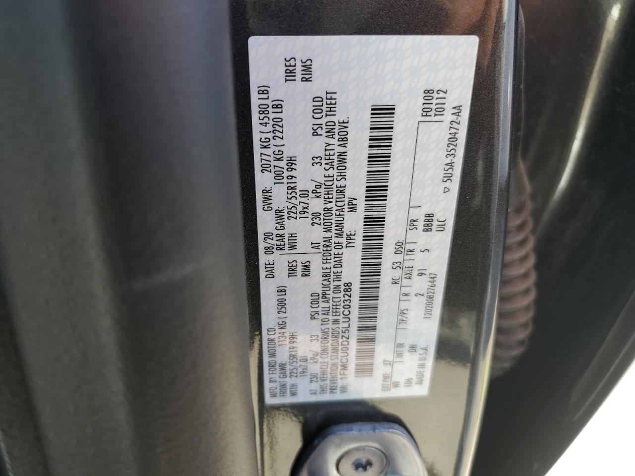 Ford Escape Titanium Image 11