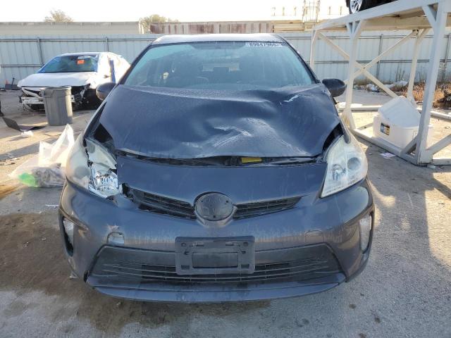 Toyota Prius Image 8