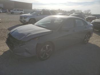  Salvage Hyundai ELANTRA