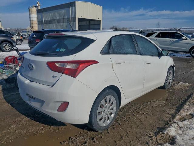 Hyundai ELANTRA Image 2