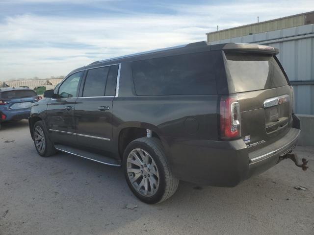 GMC Yukon Denali Image 4