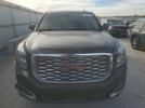 GMC Yukon Denali Image 10