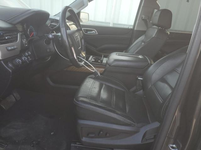 GMC Yukon Denali Image 6