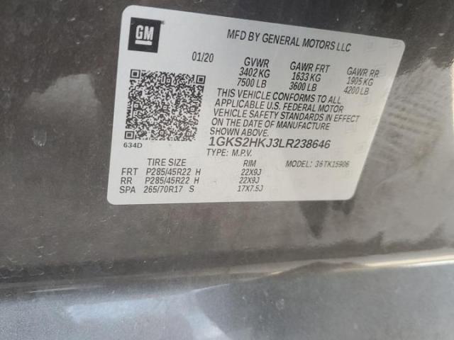 GMC Yukon Denali Image 11