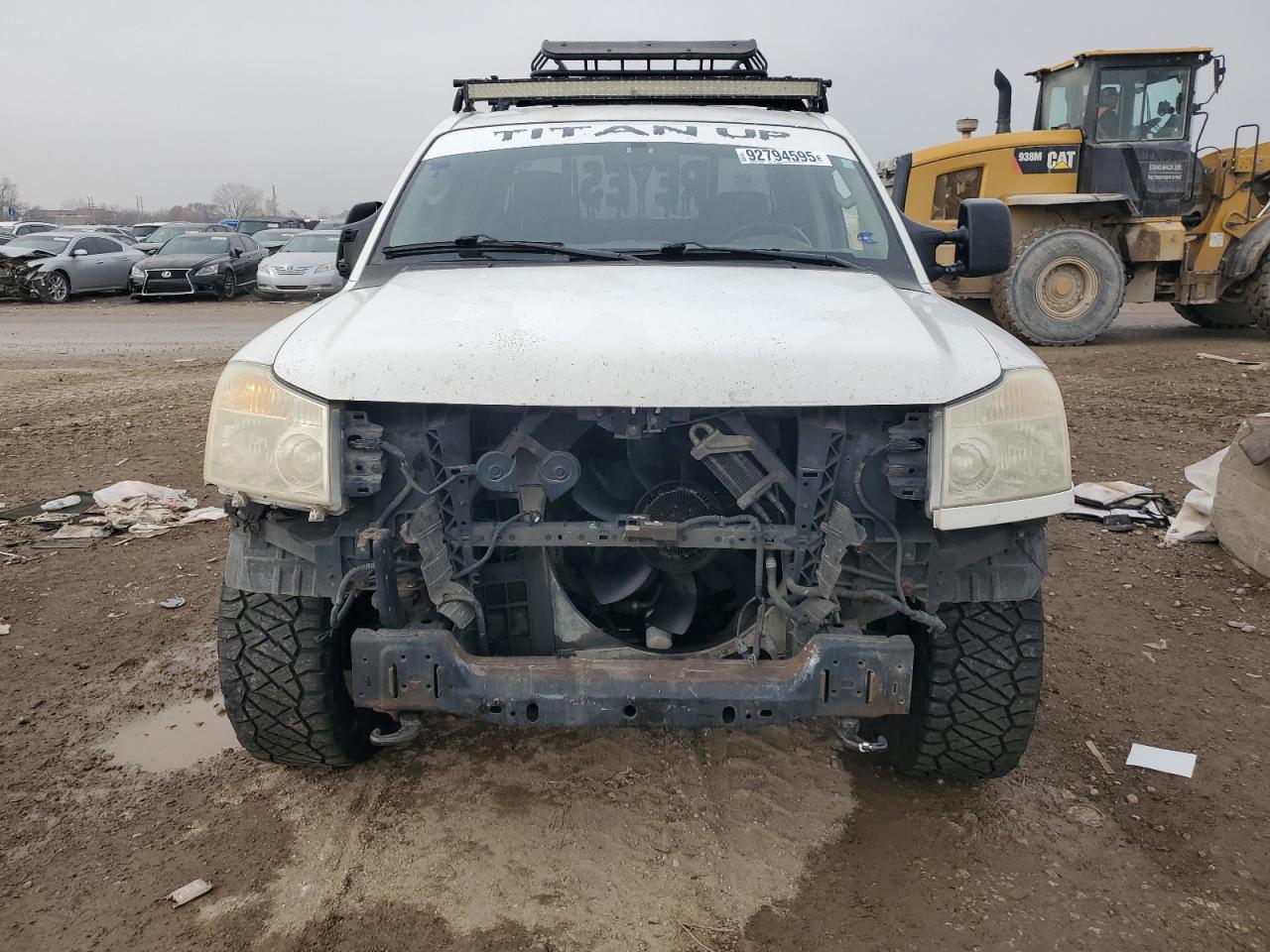 Nissan Titan Xe Image 9