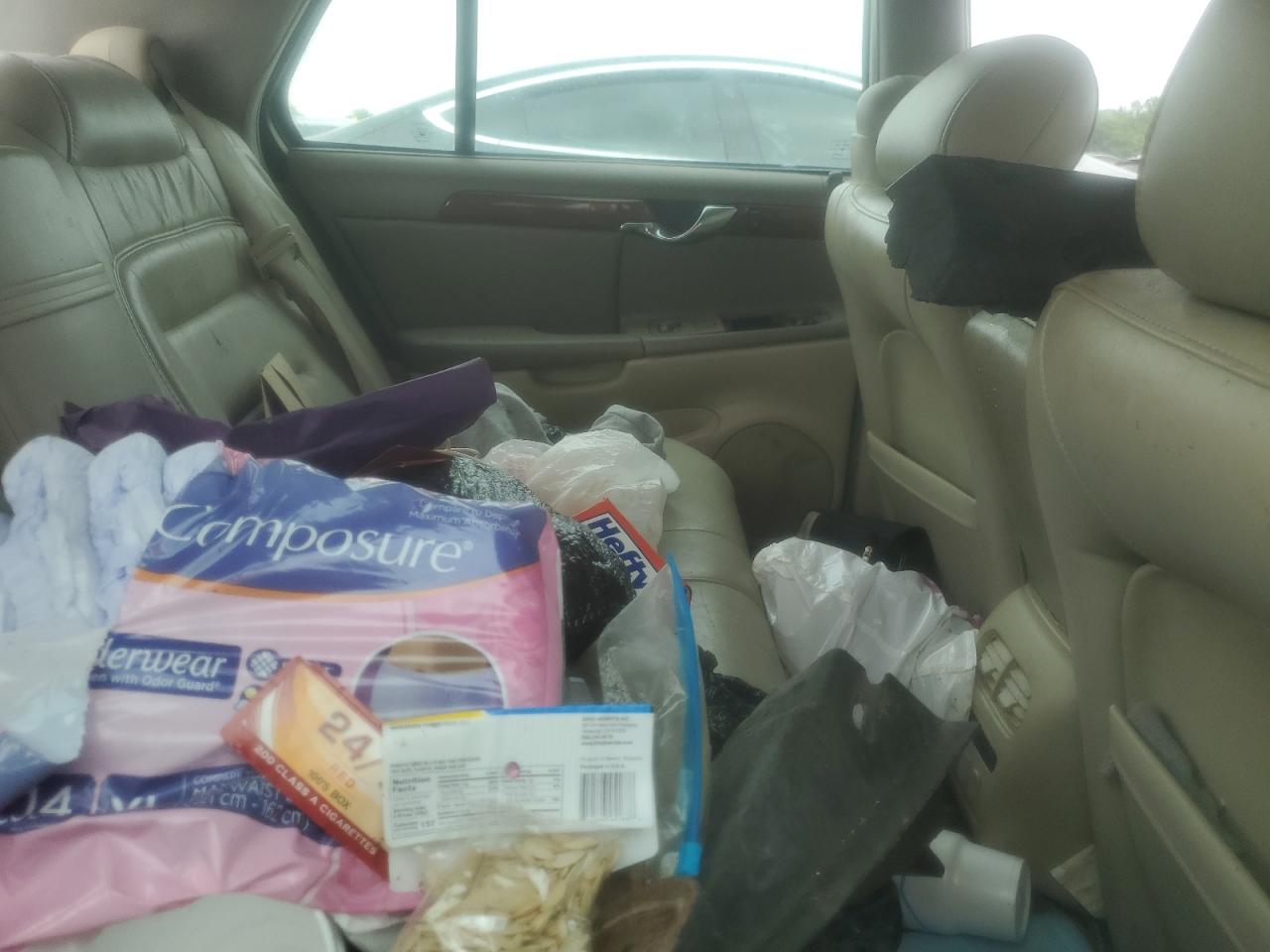 Cadillac DeVille Image 8