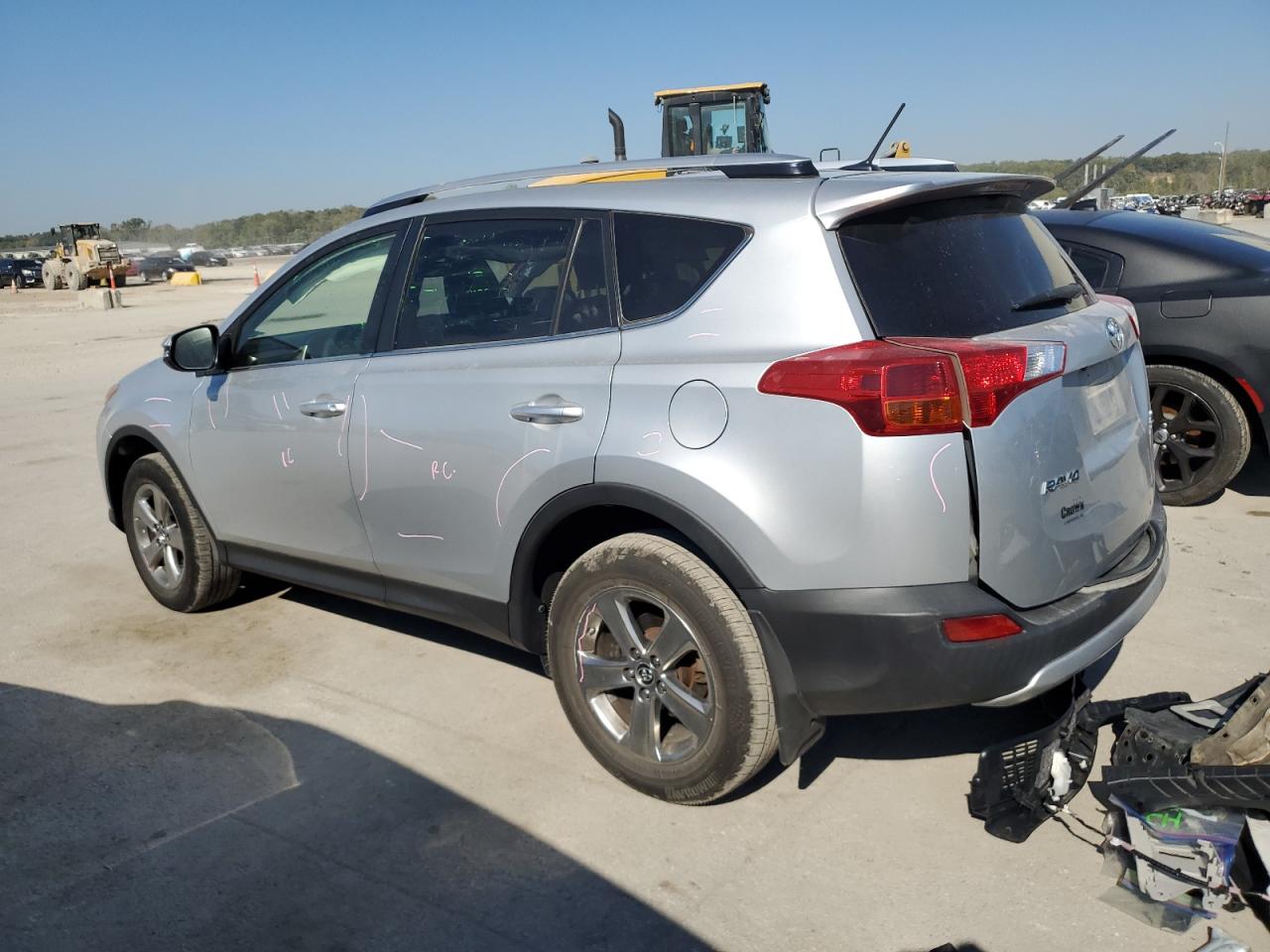 Toyota RAV4 Xle Image 2