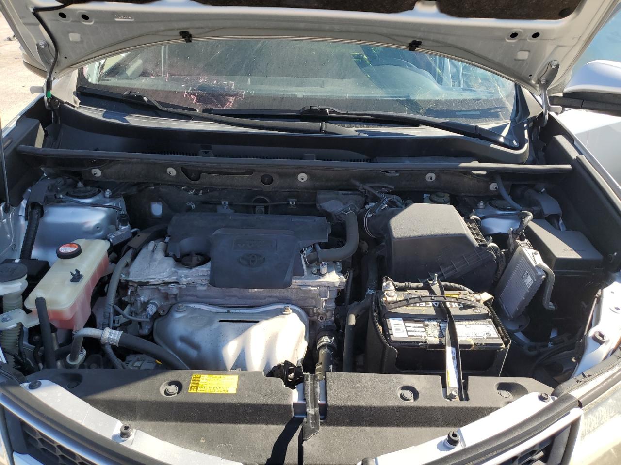 Toyota RAV4 Xle Image 8