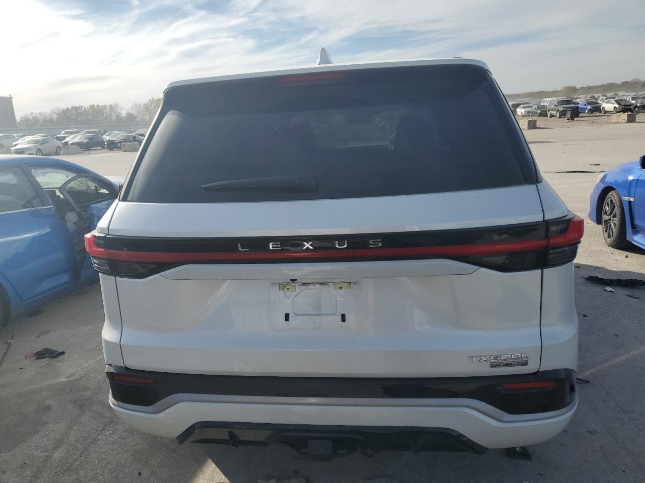 Lexus Tx 500h F 500h F Sport Premium Image 4