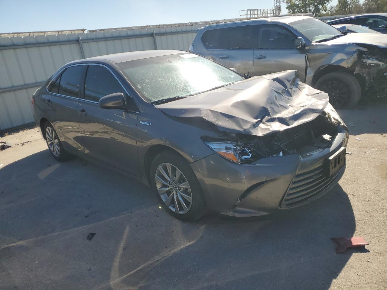 Toyota Camry Hybrid Image 11