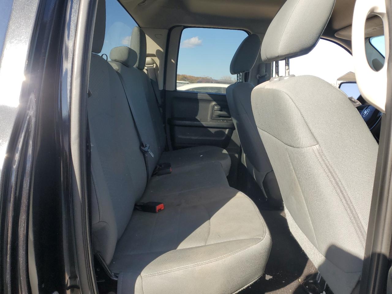 Ram 1500 St Image 11