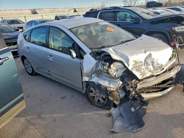 Toyota Prius Image 10