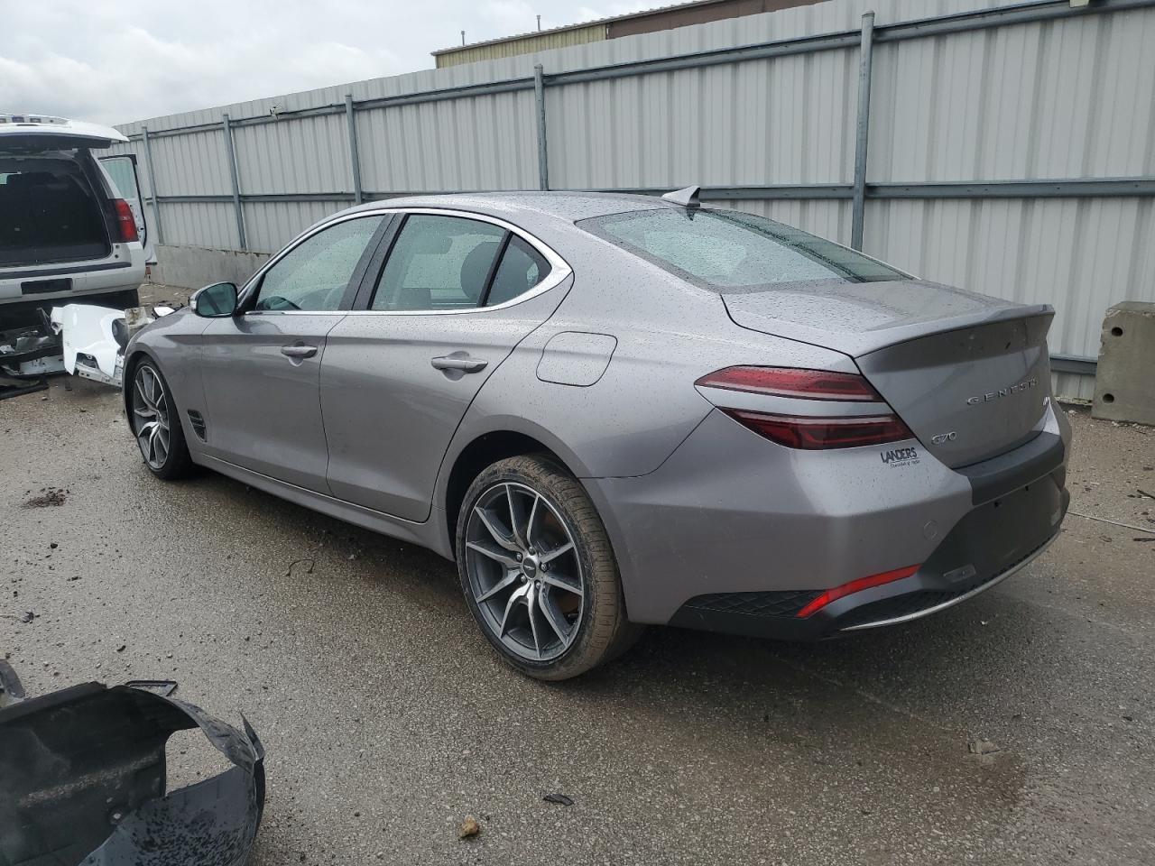 Genesis G70 Base Base Image 2