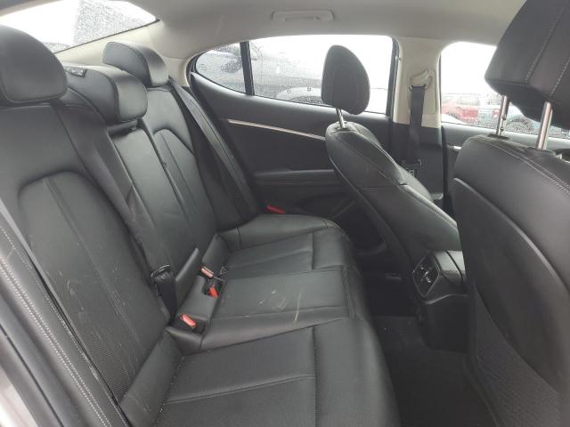 Genesis G70 Base Base Image 3