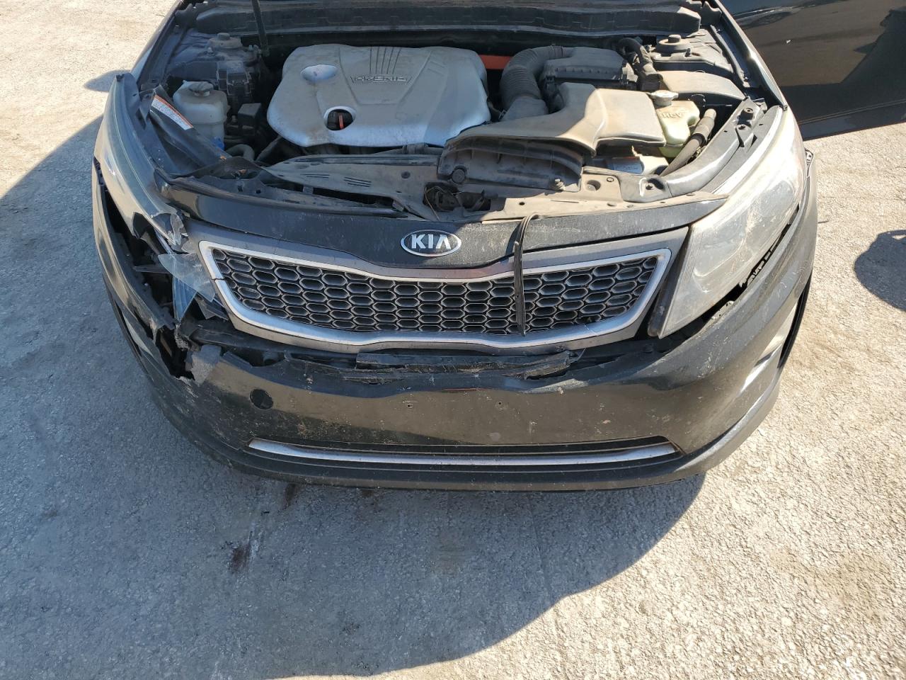 Kia Optima Hybrid Image 8