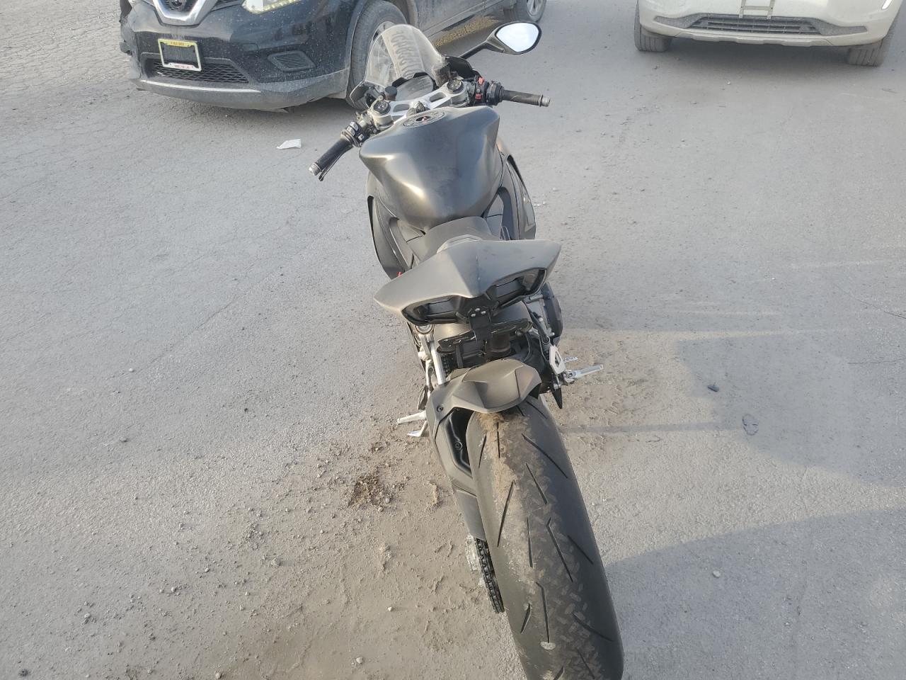 Ducati Panigale V2 Image 2