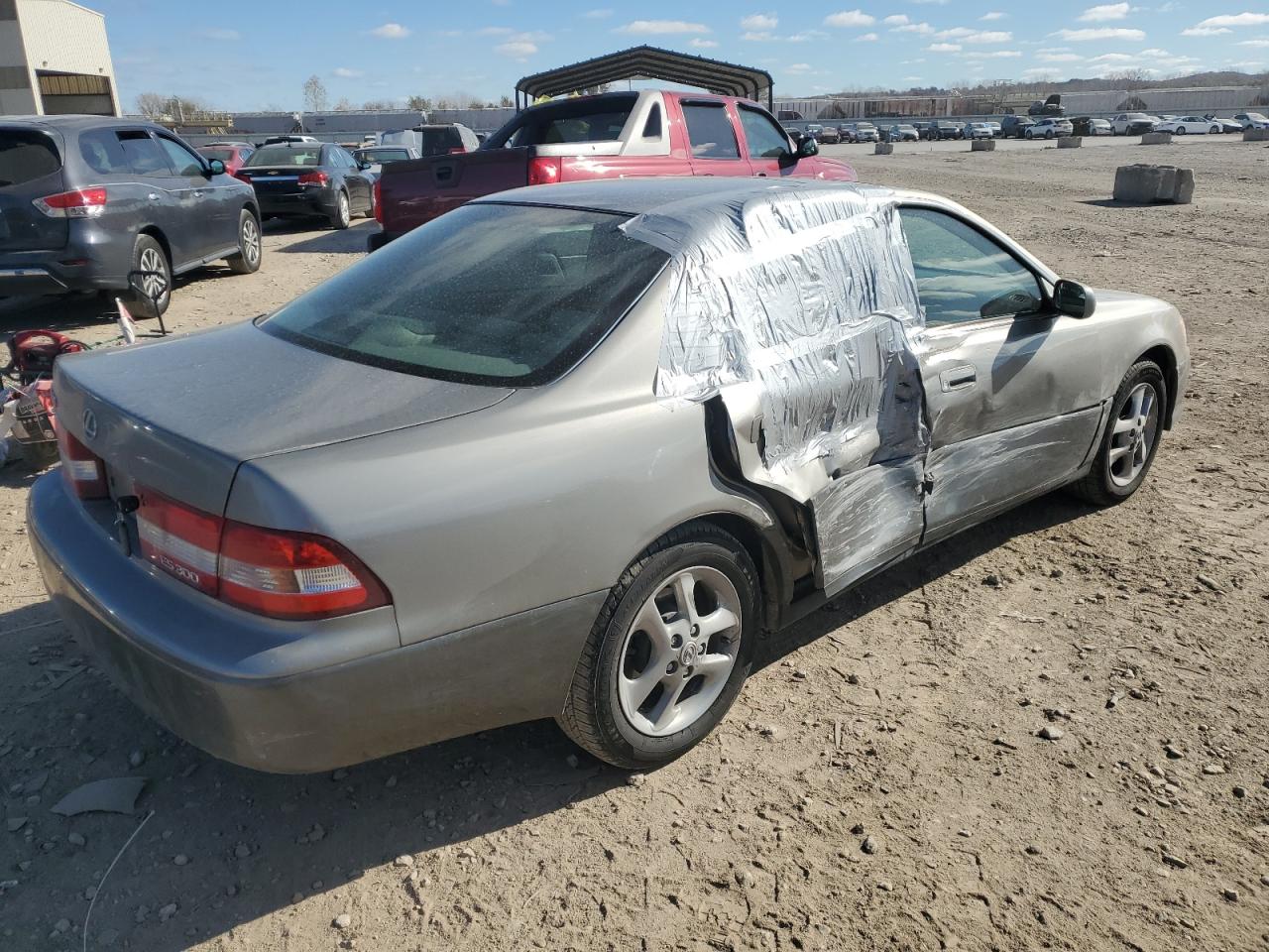 Lexus Es 300 Image 2