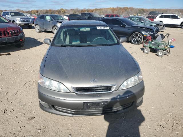 Lexus Es 300 Image 11