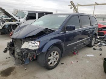  Salvage Chrysler Minivan