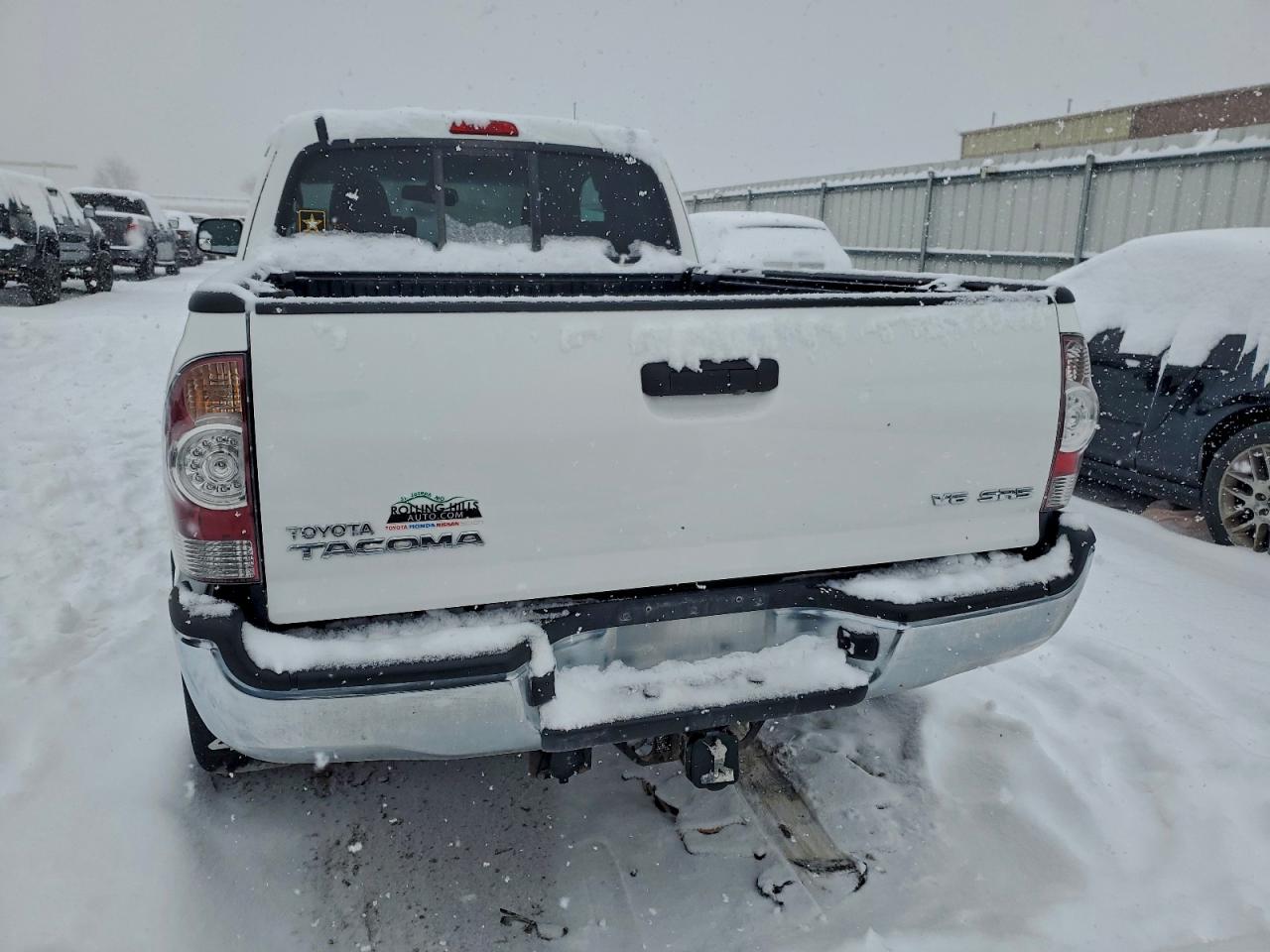 Toyota Tacoma Access Cab Image 7