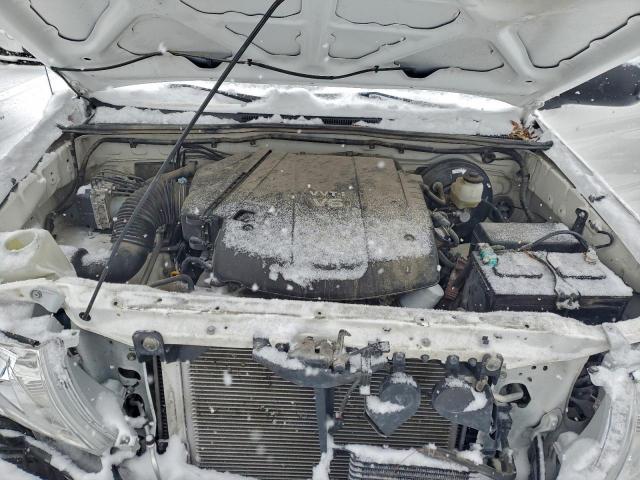 Toyota Tacoma Access Cab Image 5