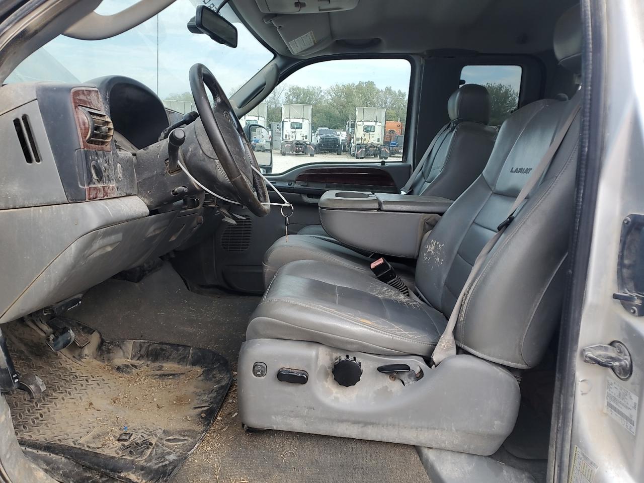 Ford F-350 Srw Super Duty Image 7