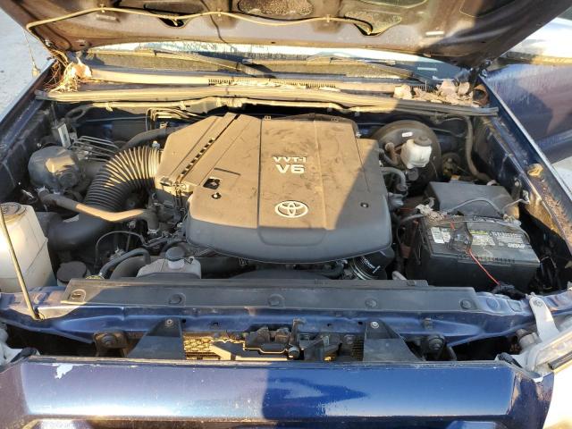 Toyota Tacoma Double Cab Image 12