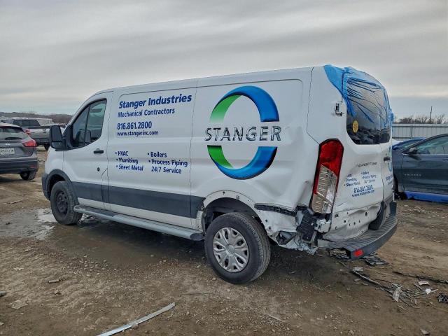 Ford Transit T-250 Image 9