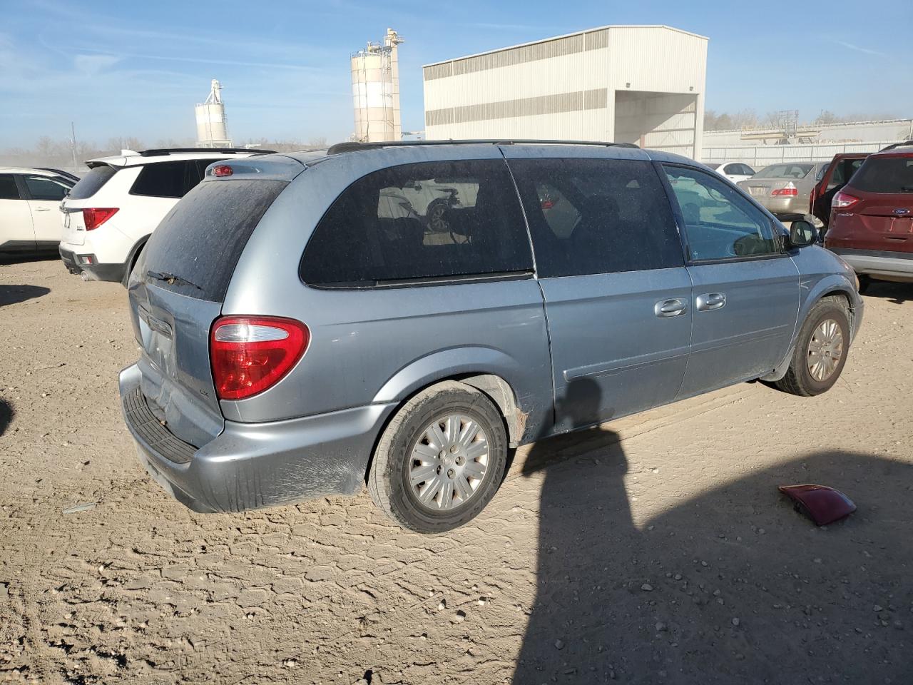 Chrysler Minivan Lx Image 10