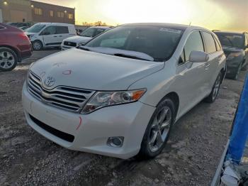  Salvage Toyota Venza