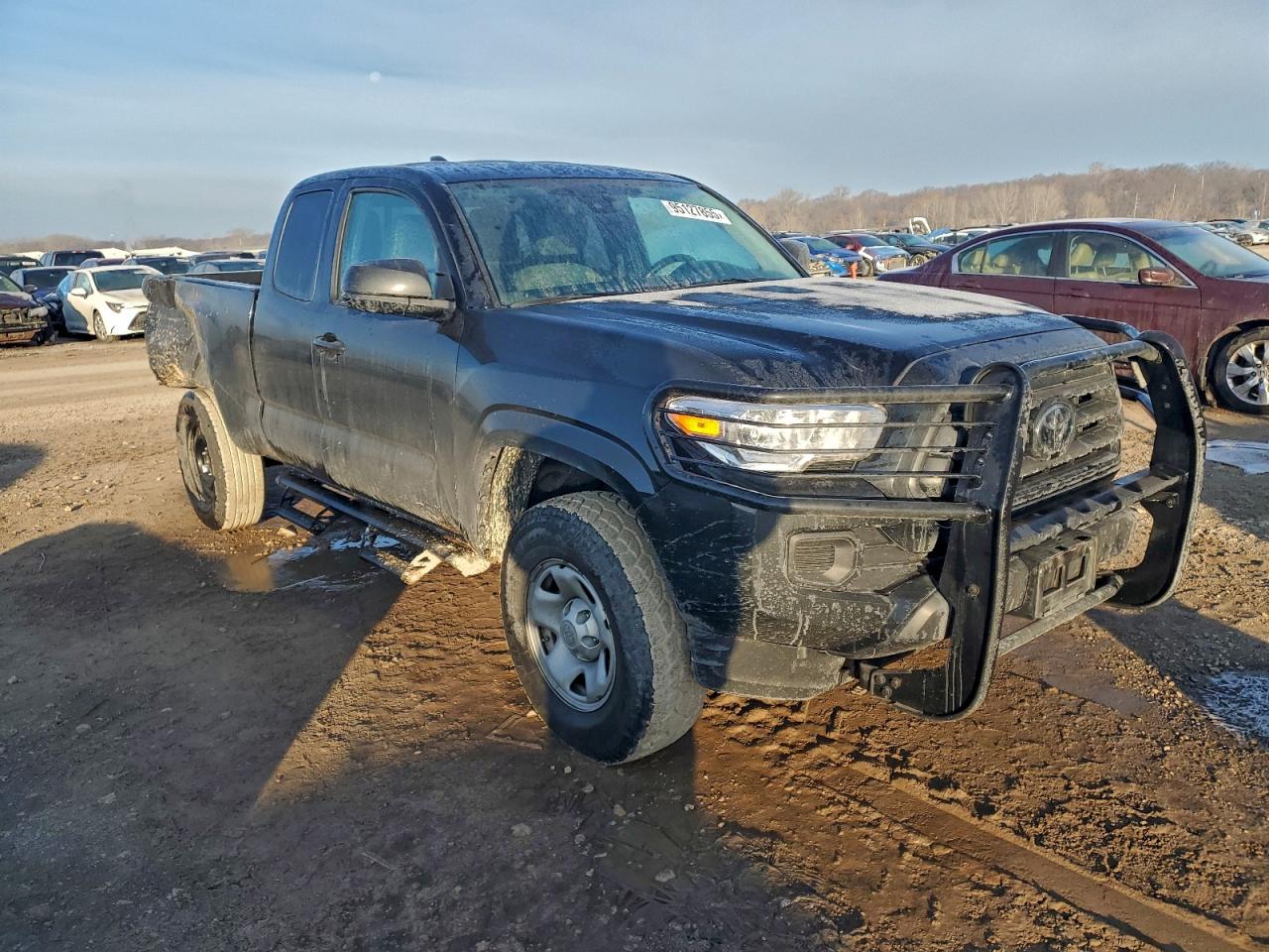 Toyota Tacoma Access Cab Image 12
