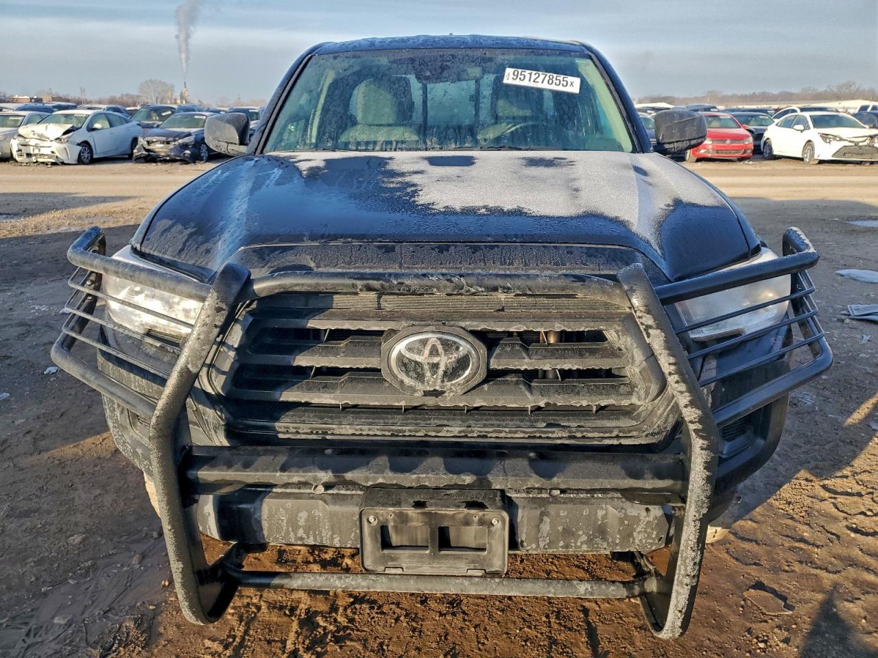 Toyota Tacoma Access Cab Image 3
