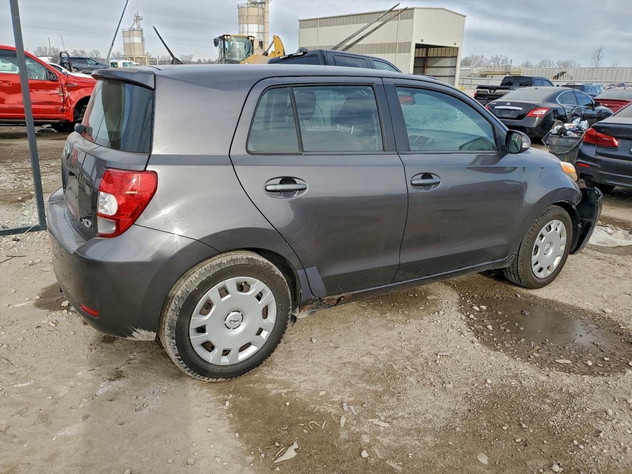 Toyota Scion Image 2