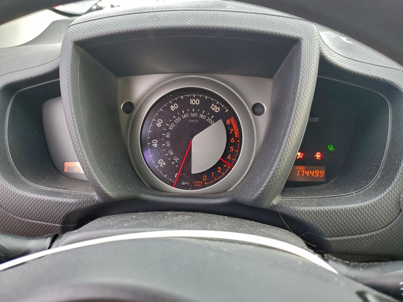 Toyota Scion Image 12