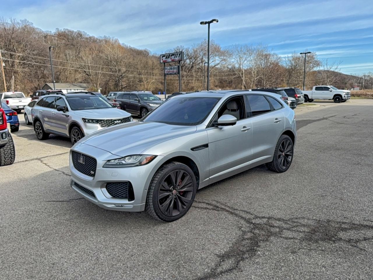 Jaguar F-PACE First Edition Image 3