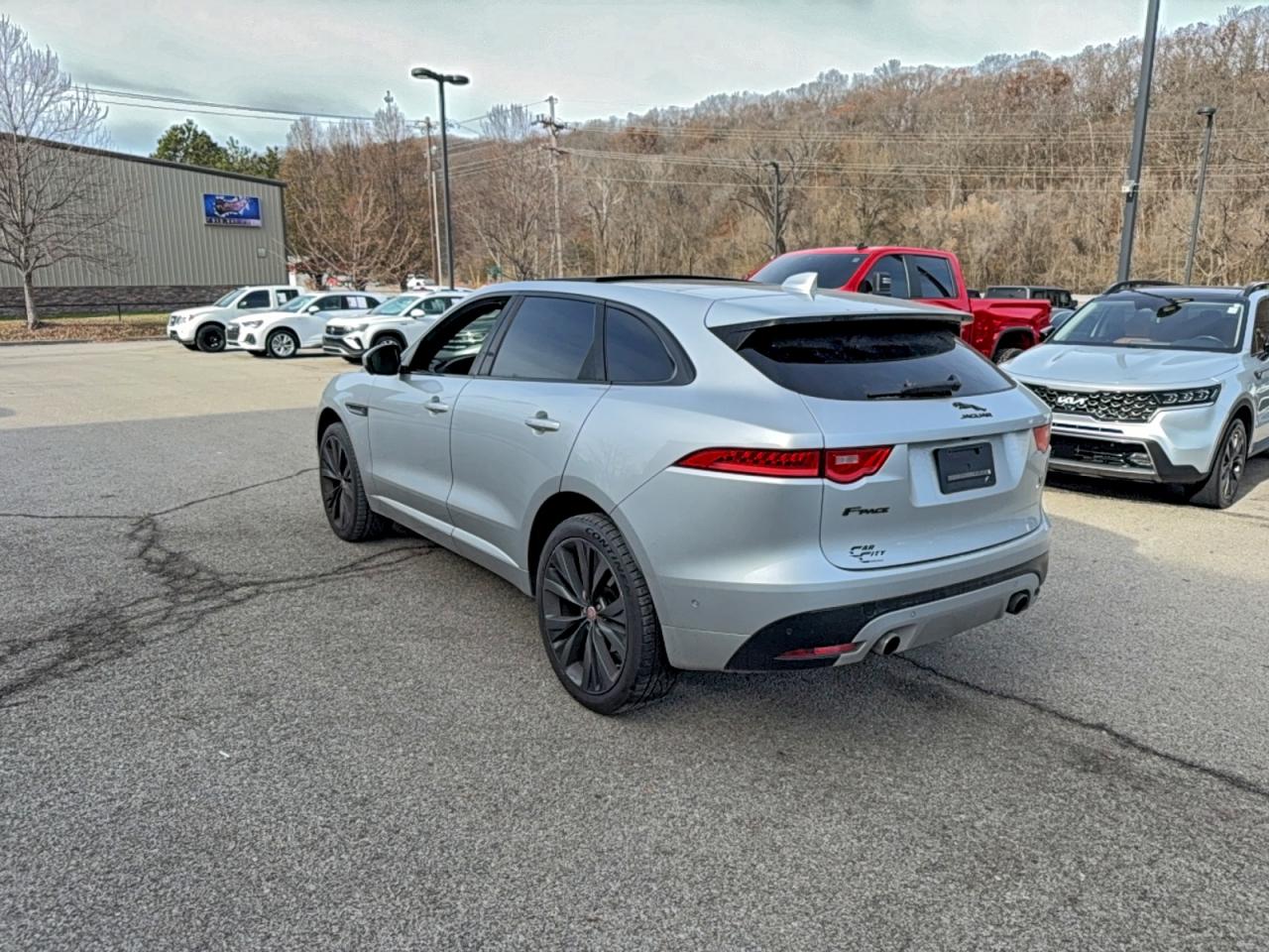 Jaguar F-PACE First Edition Image 2